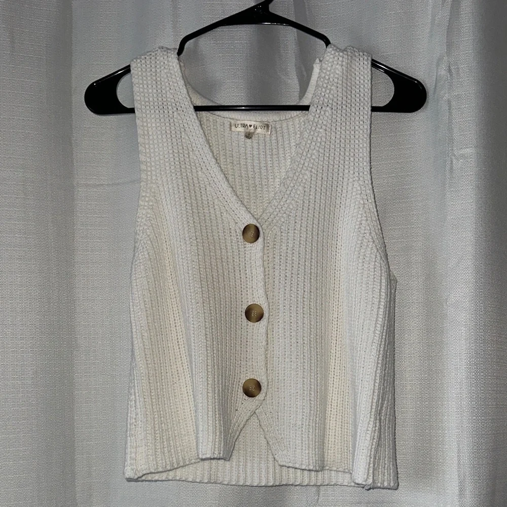 Ultra Flirt Cream V-Neck Knit Button Front Sweater Vest - Picture 6 of 6